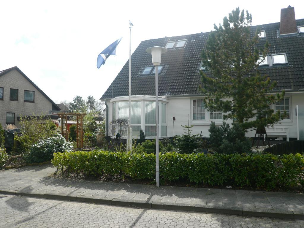 "Haus Am Deich" Appartement Cuxhaven Buitenkant foto