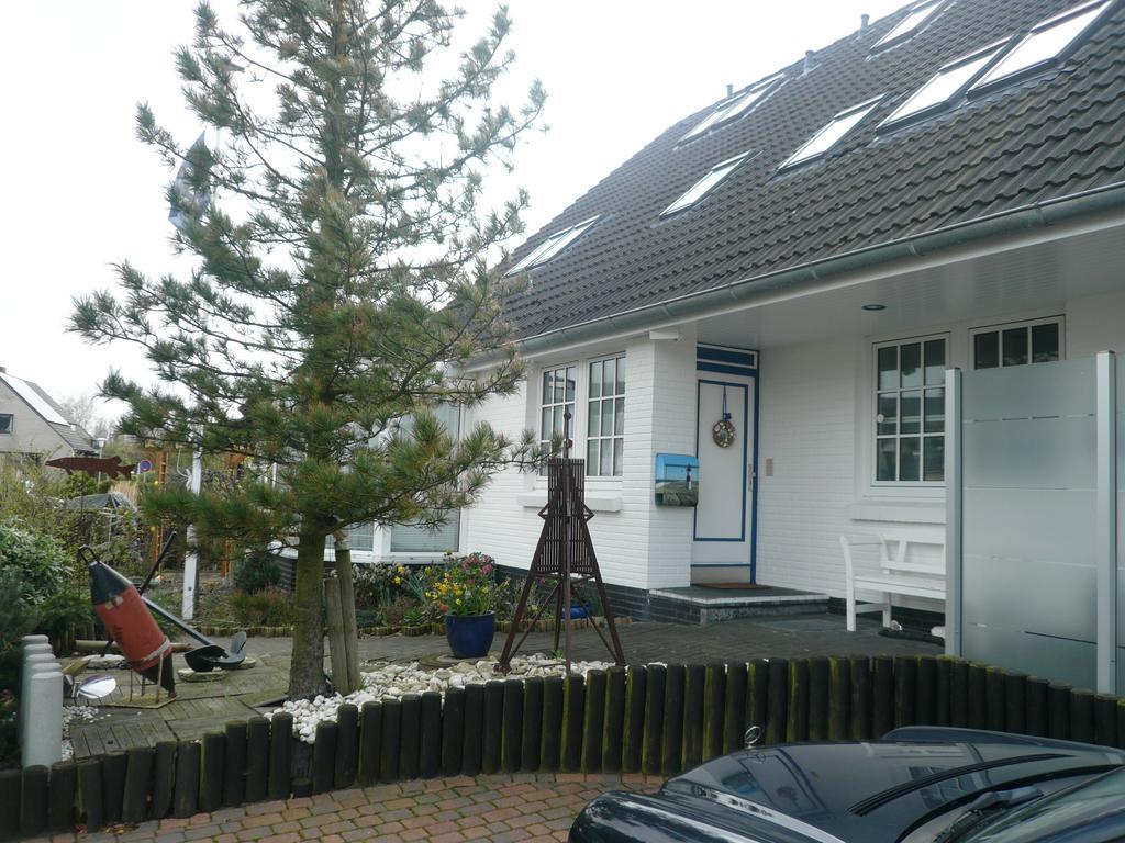 "Haus Am Deich" Appartement Cuxhaven Buitenkant foto