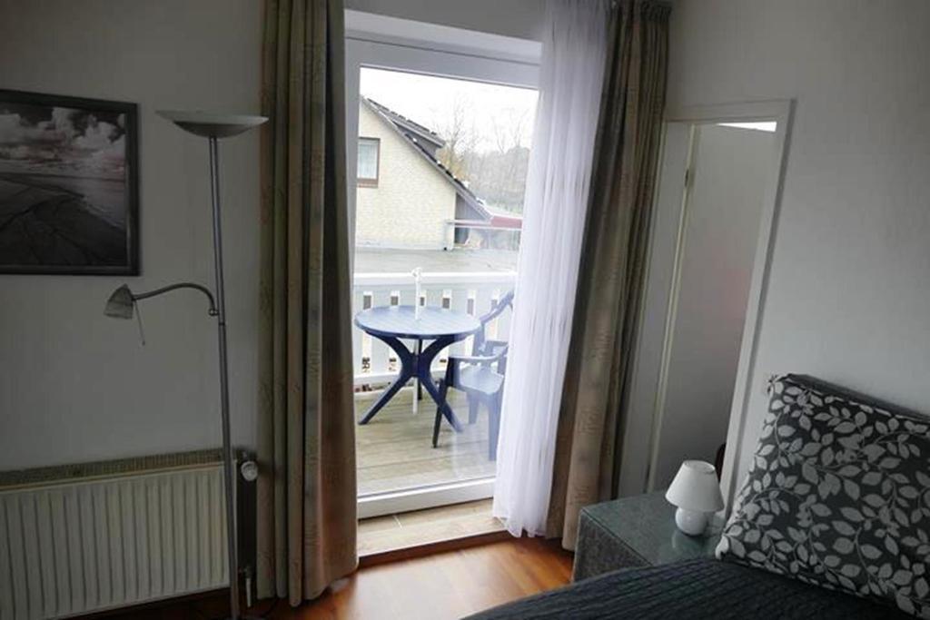 "Haus Am Deich" Appartement Cuxhaven Buitenkant foto