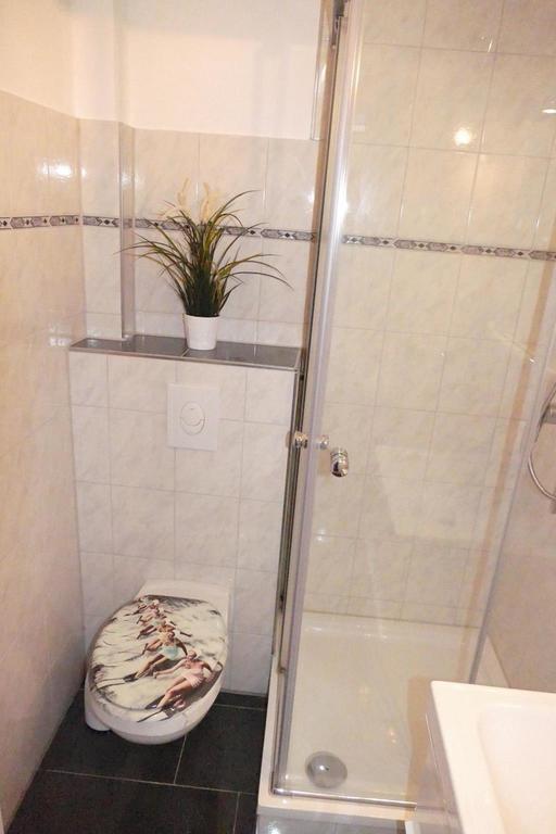 "Haus Am Deich" Appartement Cuxhaven Buitenkant foto